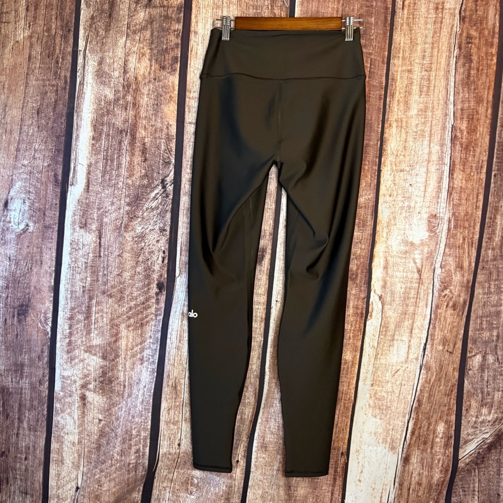 ALO  Leggings - Picture 2 of 8